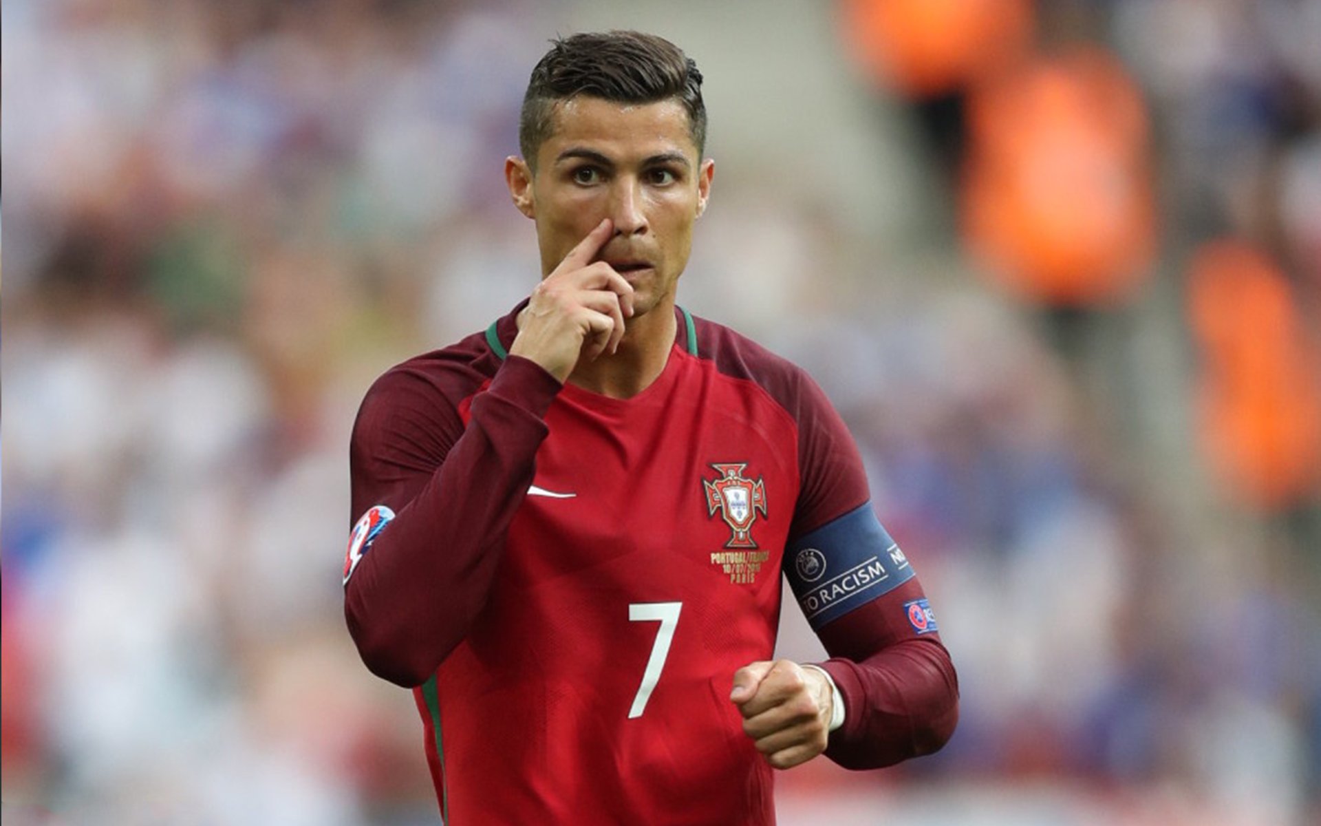 基米希持续制造杀伤，新西兰关键战突围马赛，足球场上的小国叙事与战术革命